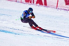 Shanxi athlete wins two golds at National Alpine Skiing Championships