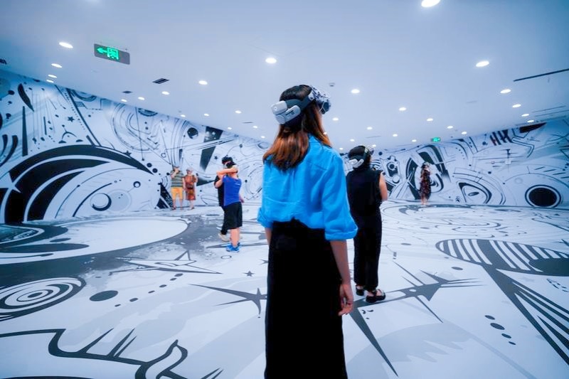 VR tours opening new frontier in China's tourism boom