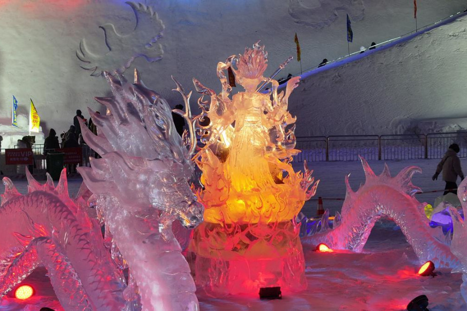 <em>Ne Zha 2</em> inspires stunning ice sculpture