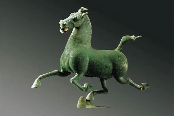 Former director of Gansu Provincial Museum passes away at 88