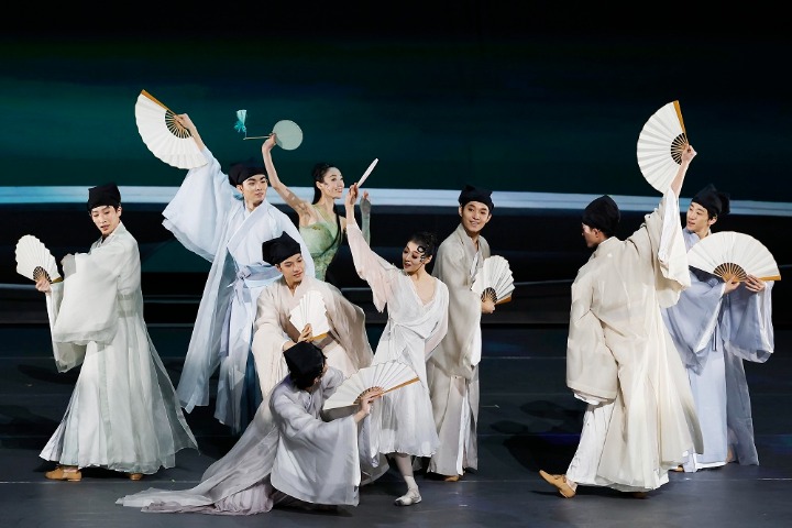 'White Snake' premieres in Shanghai