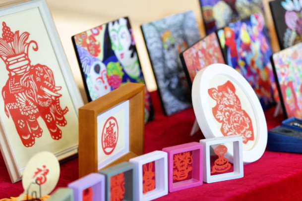 Wandering in Dalian | Jinpu celebrates International Women's Day