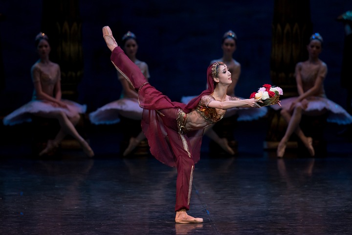 Empowering elegance: Qiu Yunting’s ballet tribute on Women’s Day