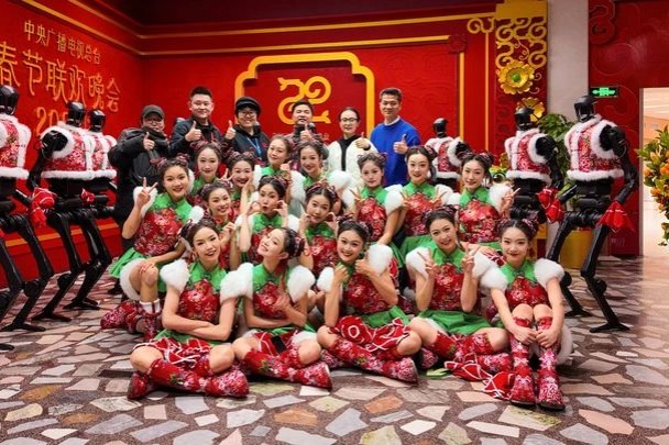 Hangzhou's AI industry booms, driving Zhejiang's growth