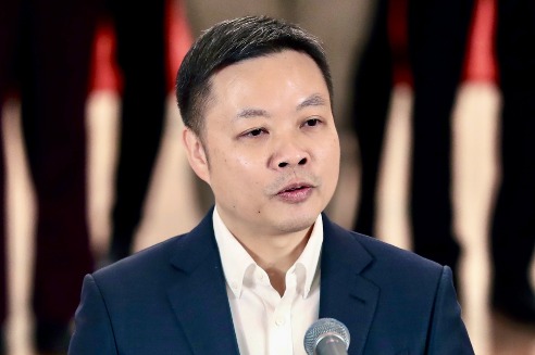 XPeng to mass-produce flying cars by 2026