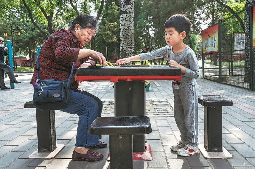 NPC deputy advocates consumption vouchers for elderly, child care