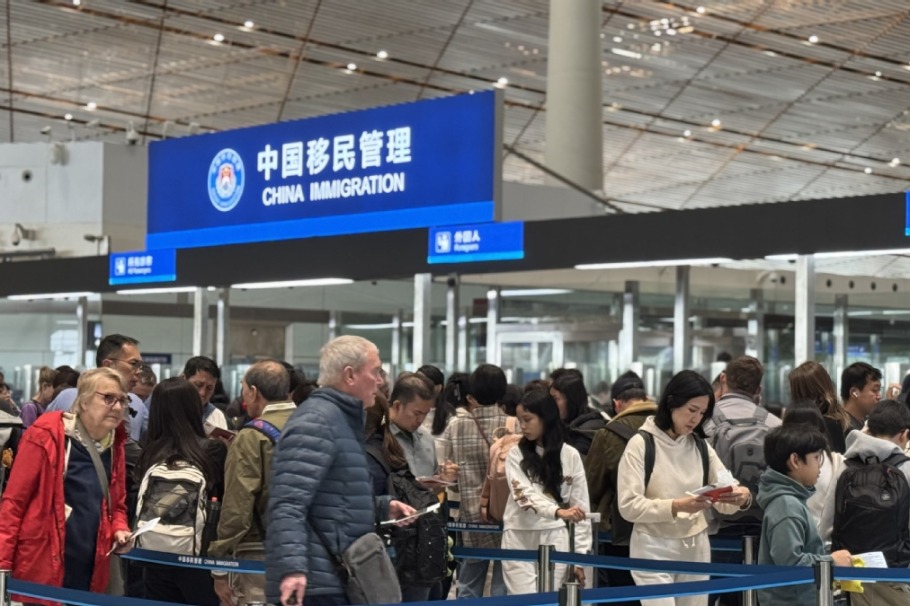 China's visa-free policy boosts foreign travelers in Beijing