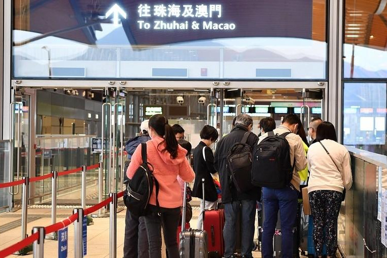China introduces new measures to facilitate travel, residency for HK, Macao, Taiwan residents on mainland
