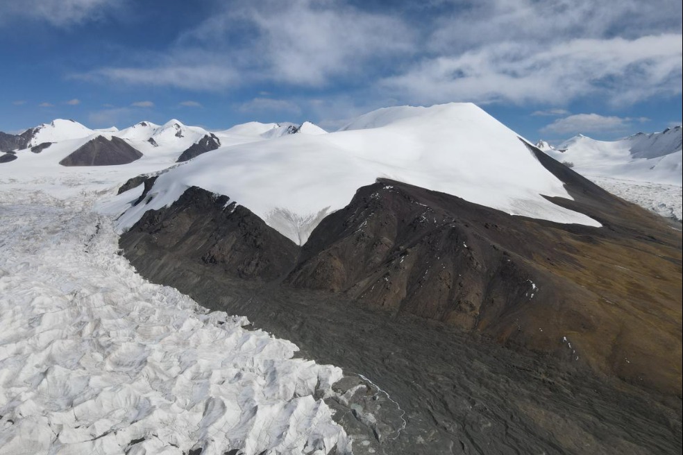 Legal actions await Qinghai national park trespassers