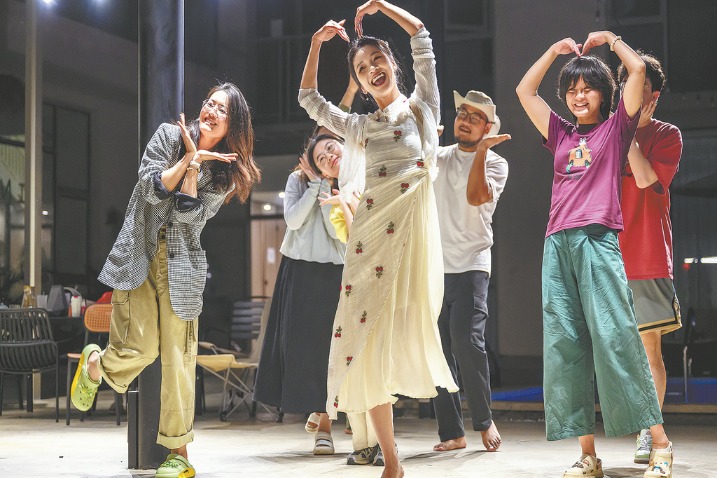 Digital nomads' shifting landscapes