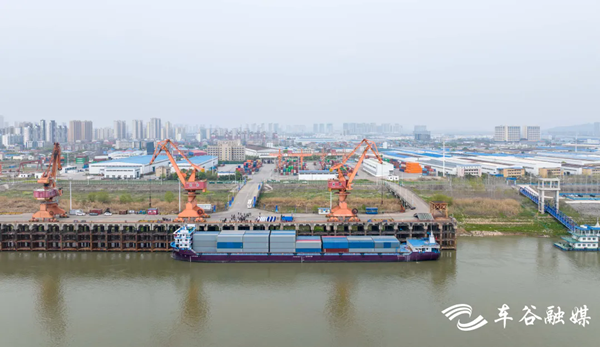 WEDZ's river-sea intermodal transport receives boost