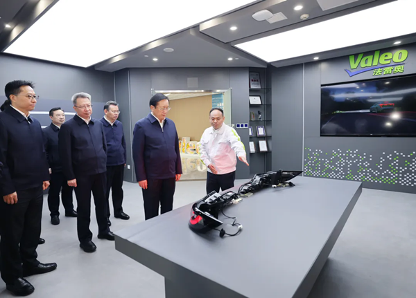 WEDZ advances automotive industry