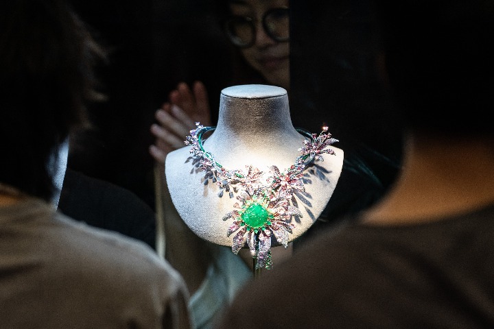 Rocking $70K worth of bling