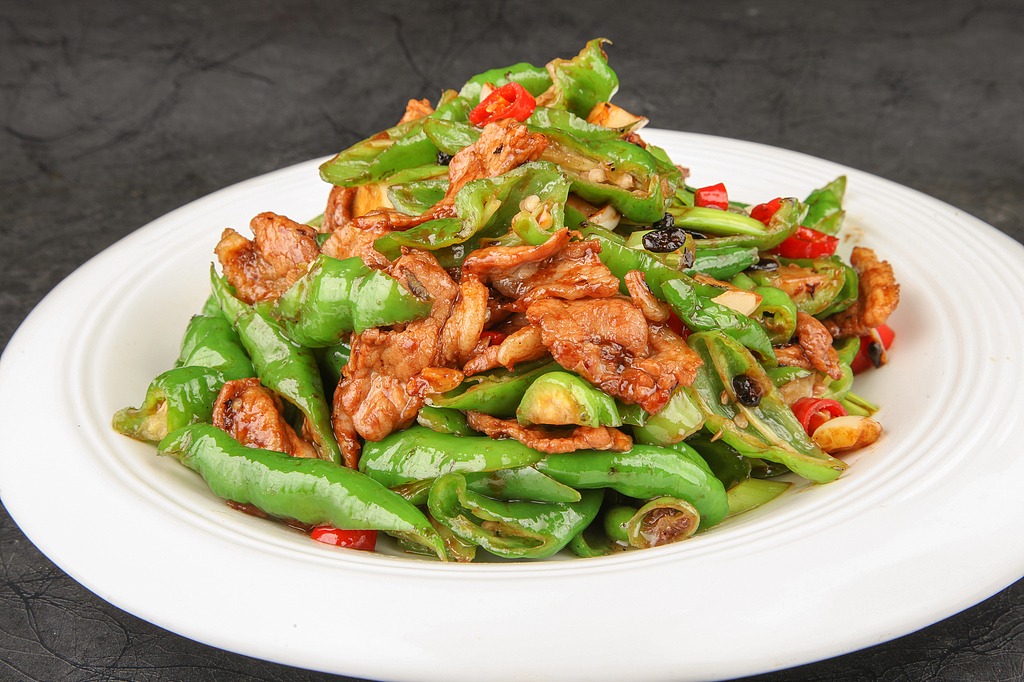 Hunan cuisine adds flavor to Sino-Malaysian bond