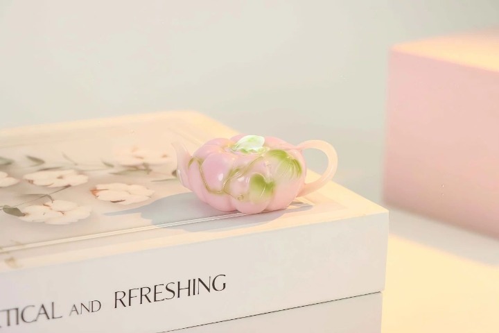 Chengdu Museum releases creative fridge magnets