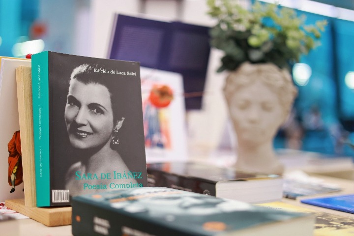 Guangzhou exhibition: A group portrait of Uruguayan women poets