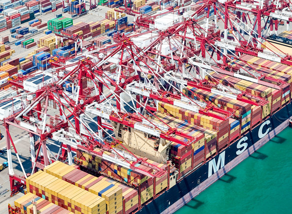 Qingdao FTZ introduces measures to support foreign trade enterprises