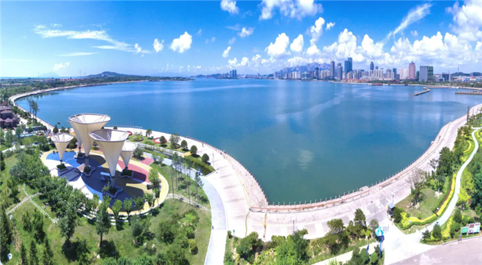 Exploring cinematic charms of Tangdao Bay in Qingdao