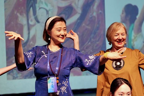 Shanghai Theatre Academy hosts Int'l Dance Day event