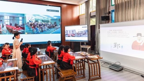 Chinese Language Day connects young readers