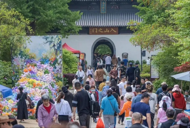 Nantong receives 4.7m tourists during May Day holiday