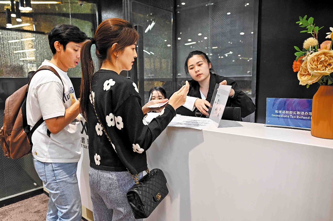Tax refunds to visitors show huge uptick