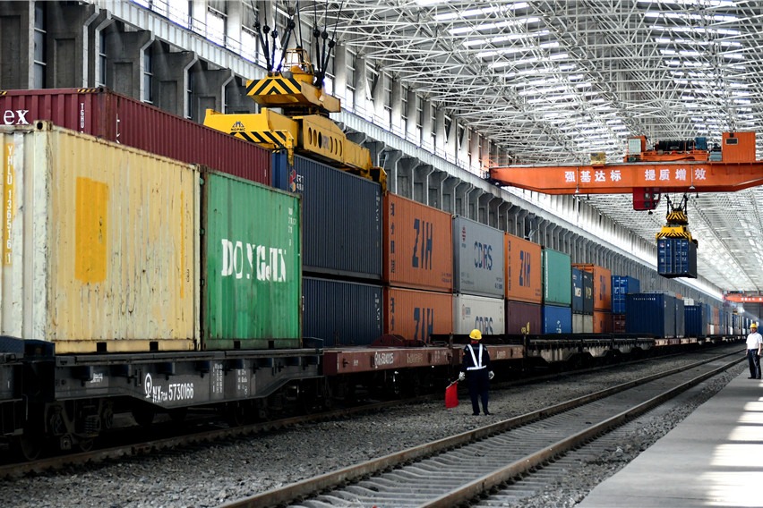 China eyes closer trade ties with Central and Eastern European countries