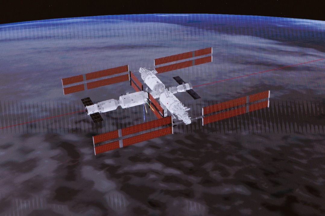 Shenzhou XX completes space station docking