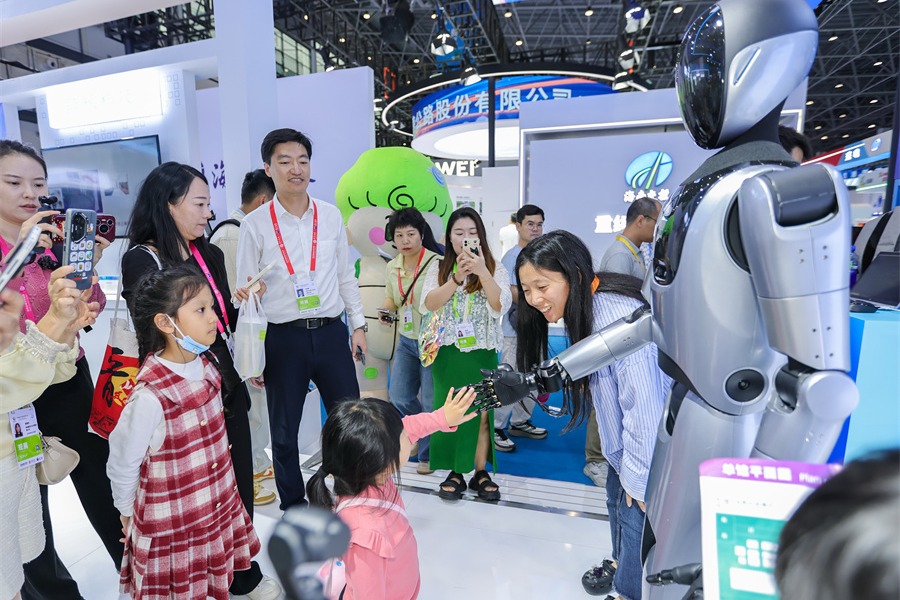 China's consumption engine gains momentum