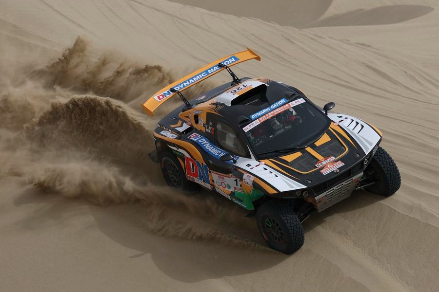 A Taiwan racer's passion on Taklimakan Rally