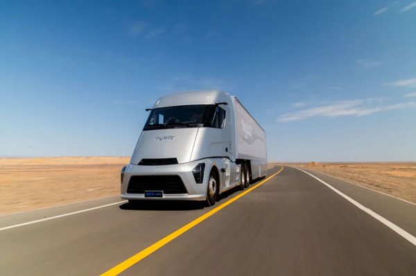WEDZ Hybot hydrogen trucks enter commercial trial phase