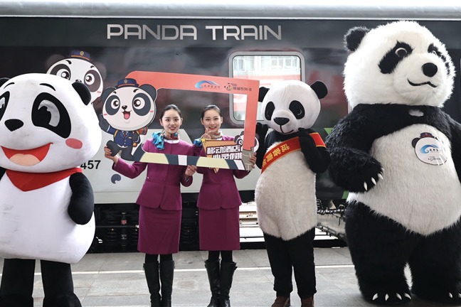 Sichuan to enhance quality, capacity of panda-themed tourist trains
