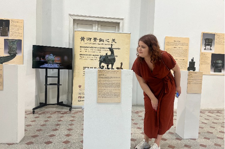 Ancient bronze artistry from Shanxi stuns Hungarian public