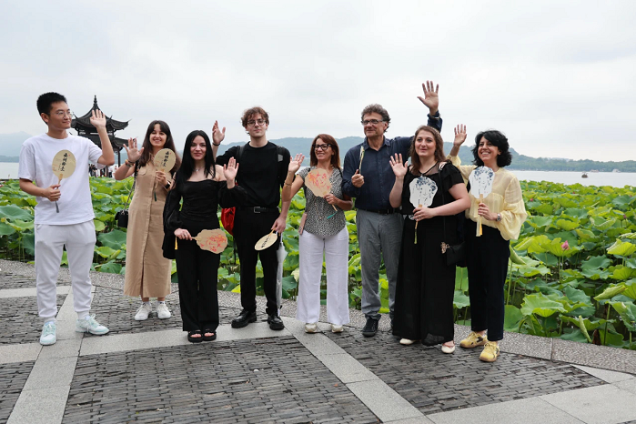 2025 Hangzhou West Lake Day welcomes friends from Italy