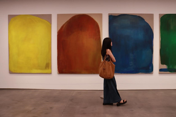 Art exhibition in Liangjiang bridges cross-cultural dialogue 