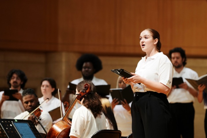 Voices unite: China-US youth choirs in harmony