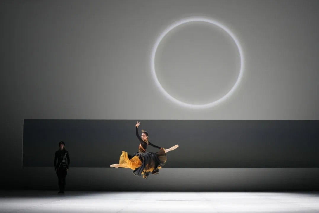 Liaoning Ballet revives ancient love legend in Beijing