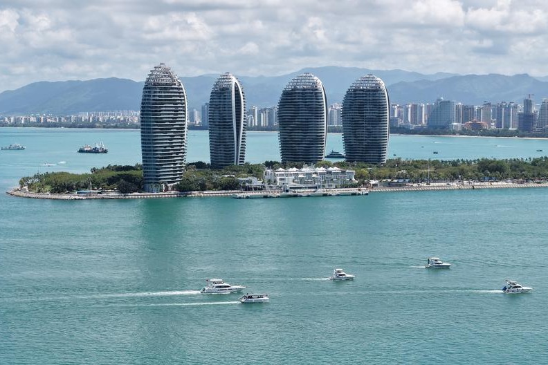 China's Hainan free trade port to allow overseas investment in financial products