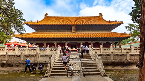 VCG111406961732-山东济宁：孔庙大成殿_600.jpg