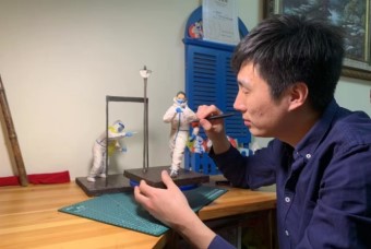 Tianjin institute integrates intangible cultural heritage into campus education 