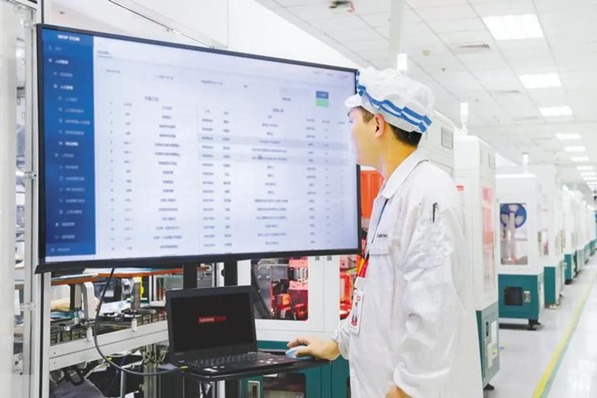 Lenovo's Wuhan base employs AI as factory 'chief steward'