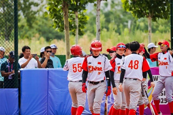 China wins silver in Women Softball Asia Cup