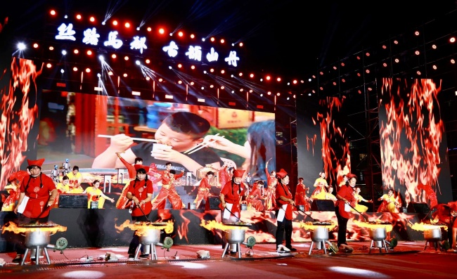 Zhangye launches Chaobola Food Festival