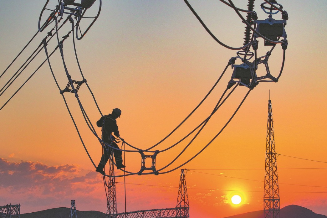 Nation tackles electricity demand amid heatwave