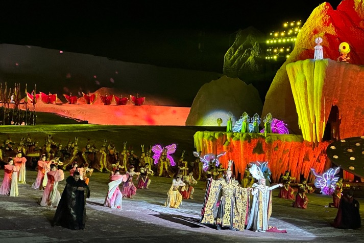 A Thousand-Year Promise to Kunlun