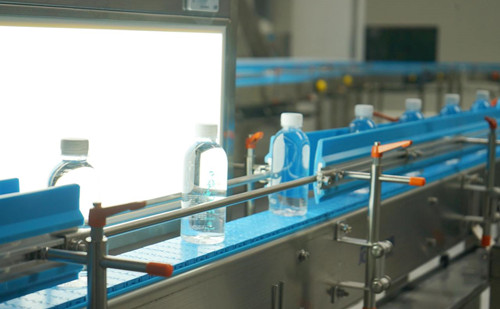 Water beverage sector thrives in Quzhou's Kaihua