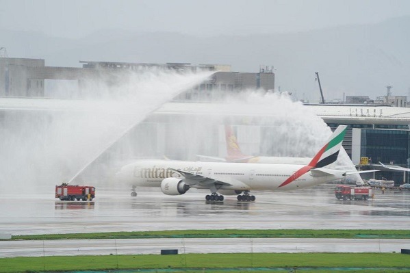 Emirates Airline's new Hangzhou-Dubai route a hit