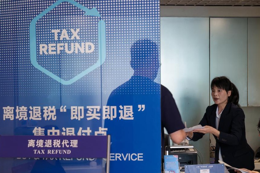 Instant tax refunds let overseas visitors save more
