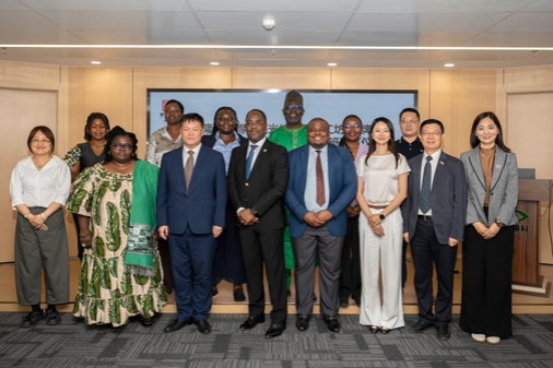 China-Cameroon optometry training exchange held in Shenyang