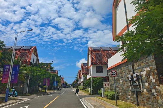 From Lingshui county to the world